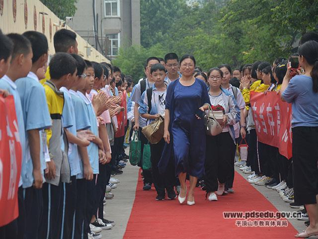 c72fe2e7195d4c76a12b6d825a32b452.jpg