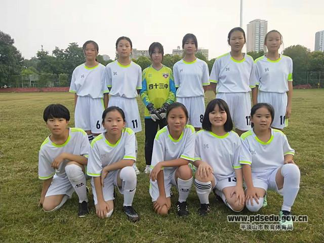 0fc770336d5c477d85d6d44d2d8f8d4e.jpg