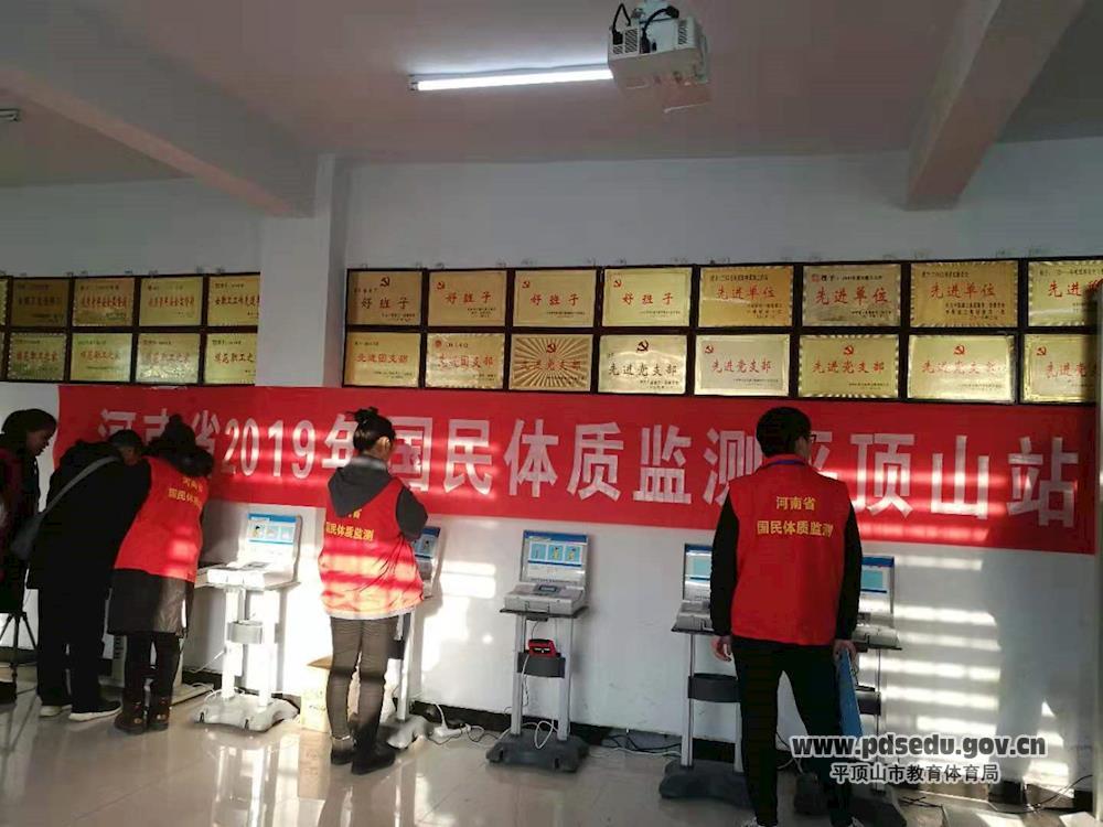 fdae5fb1e2e94d2d82070f432619ff13.jpg