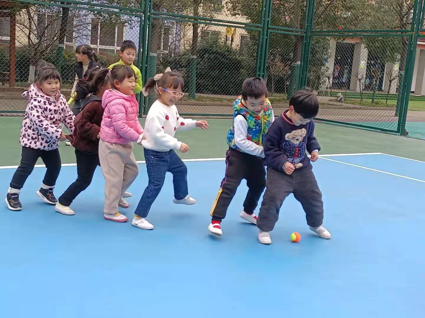 159329880.jpg