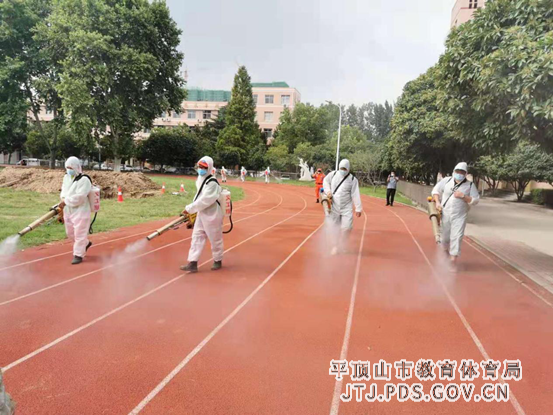 疫情防控，市二中校园消杀在行动 2-260.png