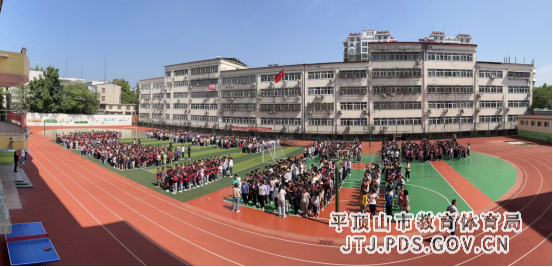 舞钢市第一小学5.12防灾减灾安全疏散演练976.png